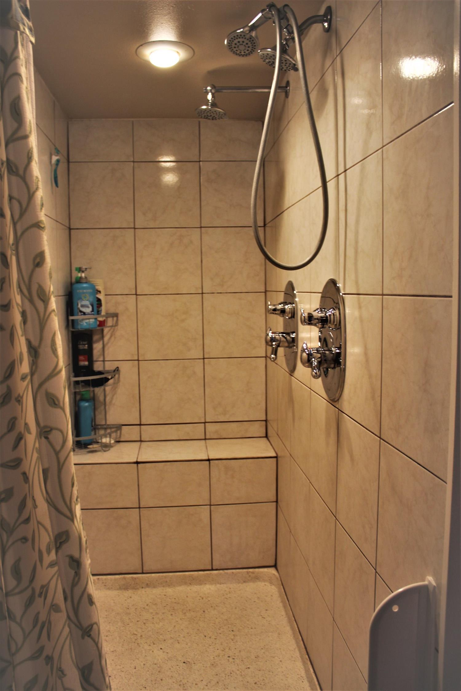 18769 Farallon Road Madera, CA 93638 - Photo 15 of 25 Gallery Image 15