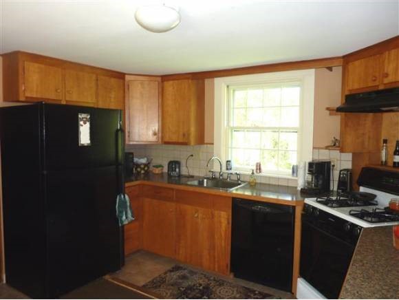 5696 East Road Shaftsbury, VT 05262 - Photo 4 of 21 Gallery Image 4