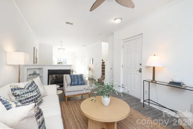 $385,000 | 518 Donatello Avenue, Charlotte, NC 28205