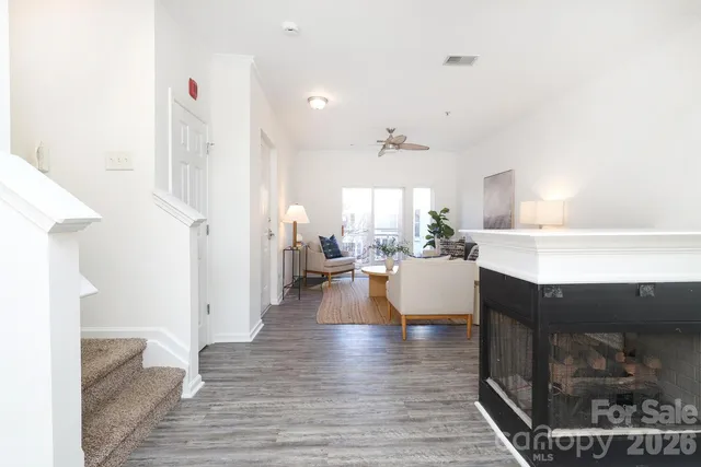 $385,000 | 518 Donatello Avenue, Charlotte, NC 28205