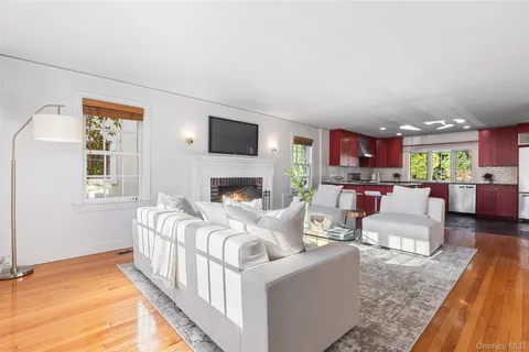 $999,000 | 215 Frank Avenue, Mamaroneck, NY 10543