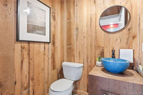 $999,000 | 215 Frank Avenue, Mamaroneck, NY 10543