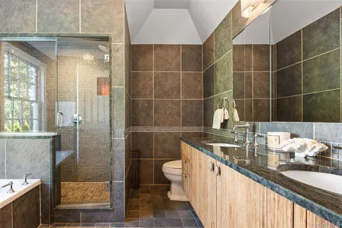 $999,000 | 215 Frank Avenue, Mamaroneck, NY 10543