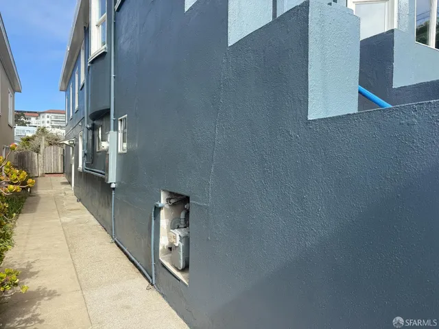 $899,000 | 8122 Geary Boulevard, San Francisco, CA 94121