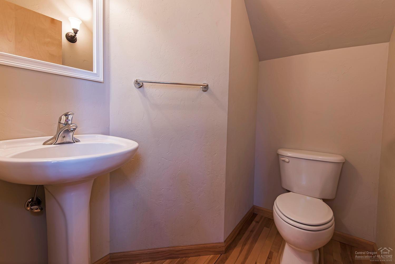 20214 Archie Briggs Road Bend, OR 97703 - Photo 8 of 21 Additional Photo