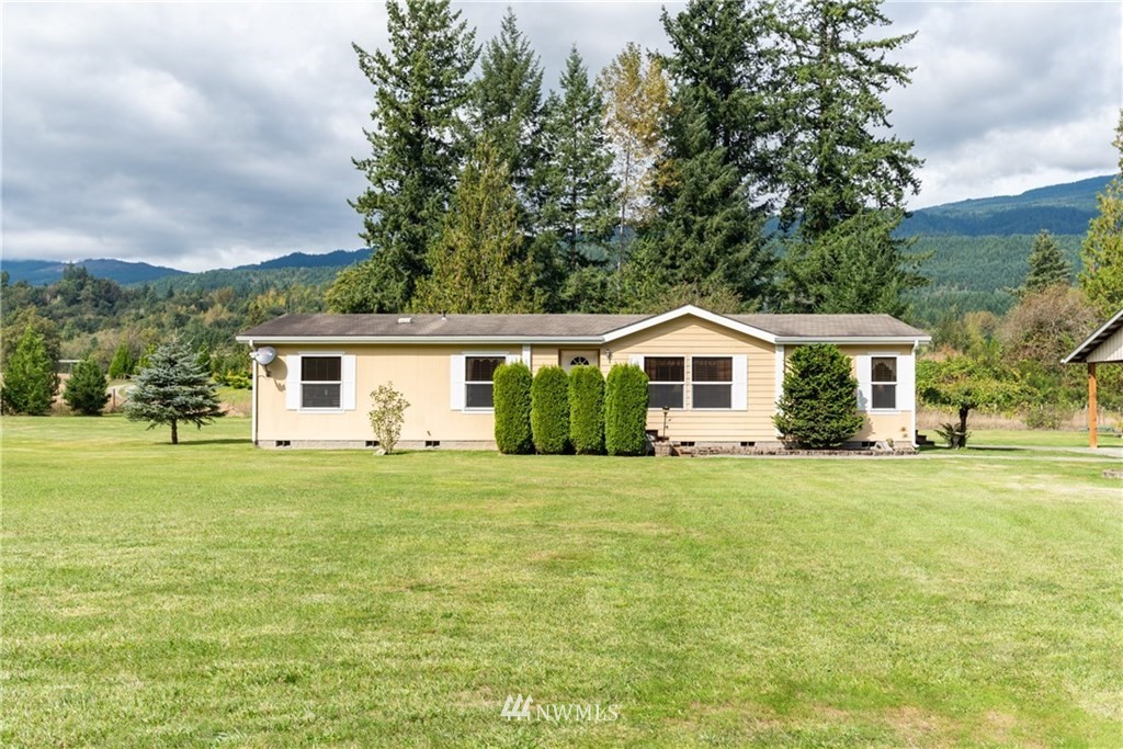 40365 Challenger Road Concrete, WA 98237 - Photo 1 of 25 Gallery Image 1