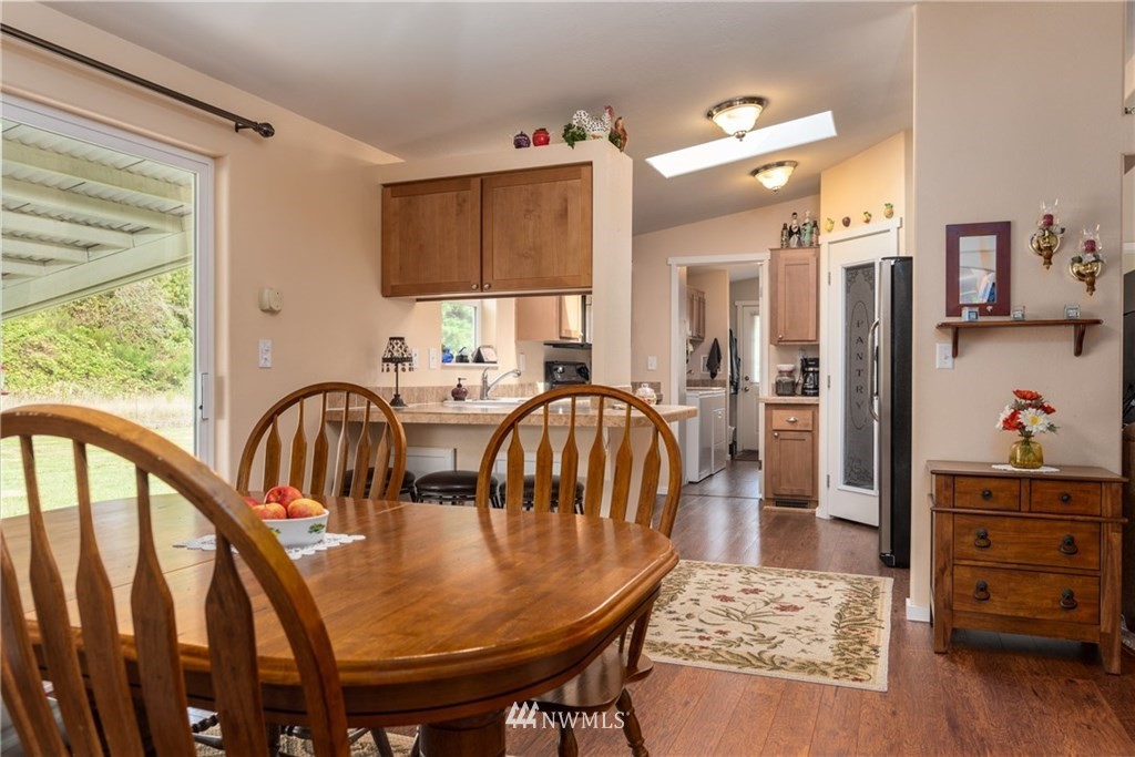 40365 Challenger Road Concrete, WA 98237 - Photo 13 of 25 Gallery Image 13