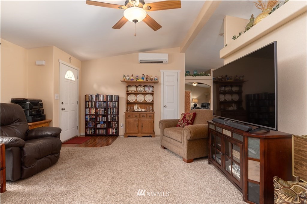 40365 Challenger Road Concrete, WA 98237 - Photo 20 of 25 Gallery Image 20