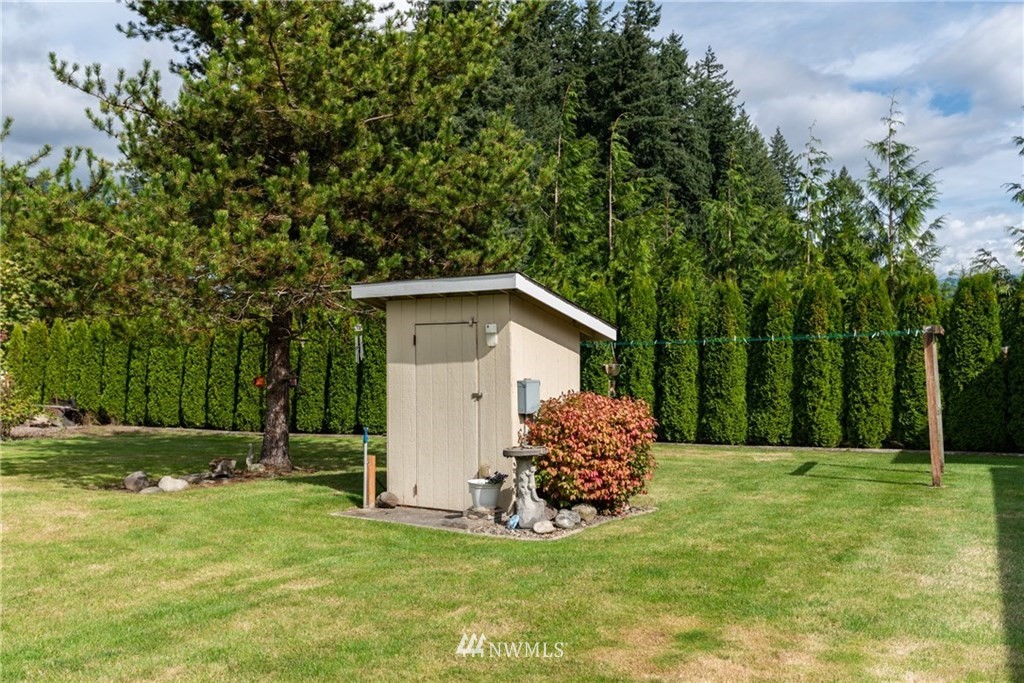 40365 Challenger Road Concrete, WA 98237 - Photo 5 of 25 Gallery Image 5