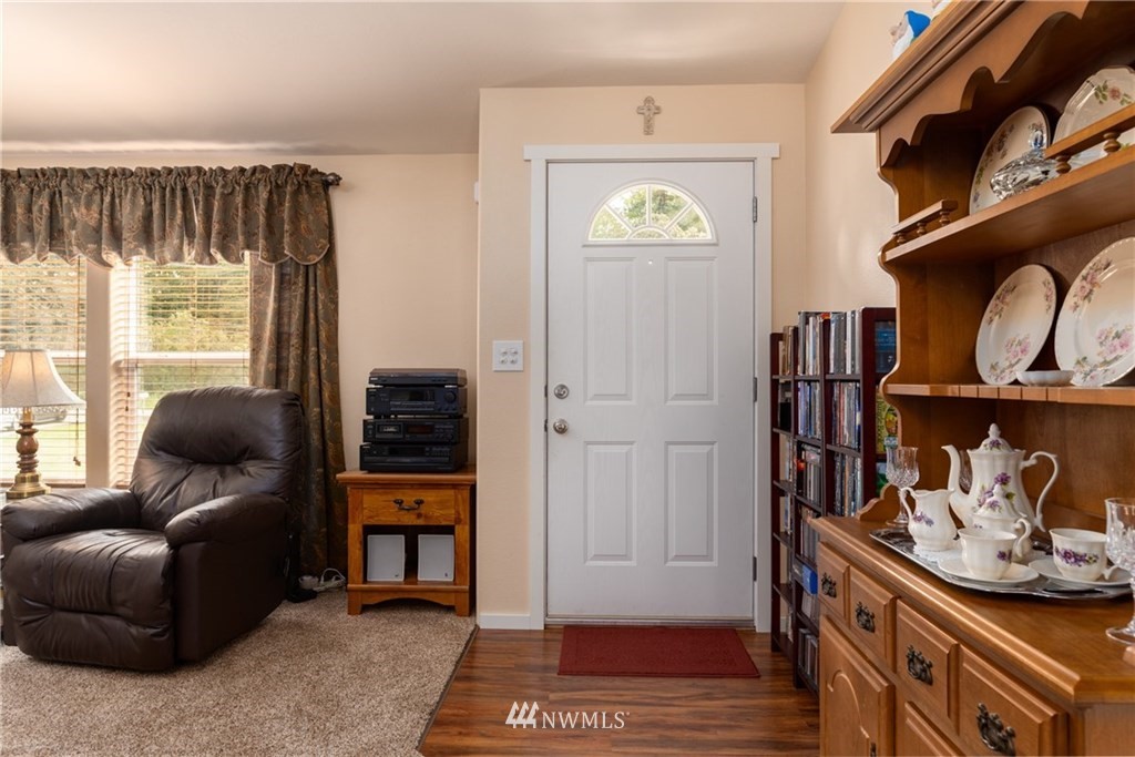 40365 Challenger Road Concrete, WA 98237 - Photo 6 of 25 Gallery Image 6