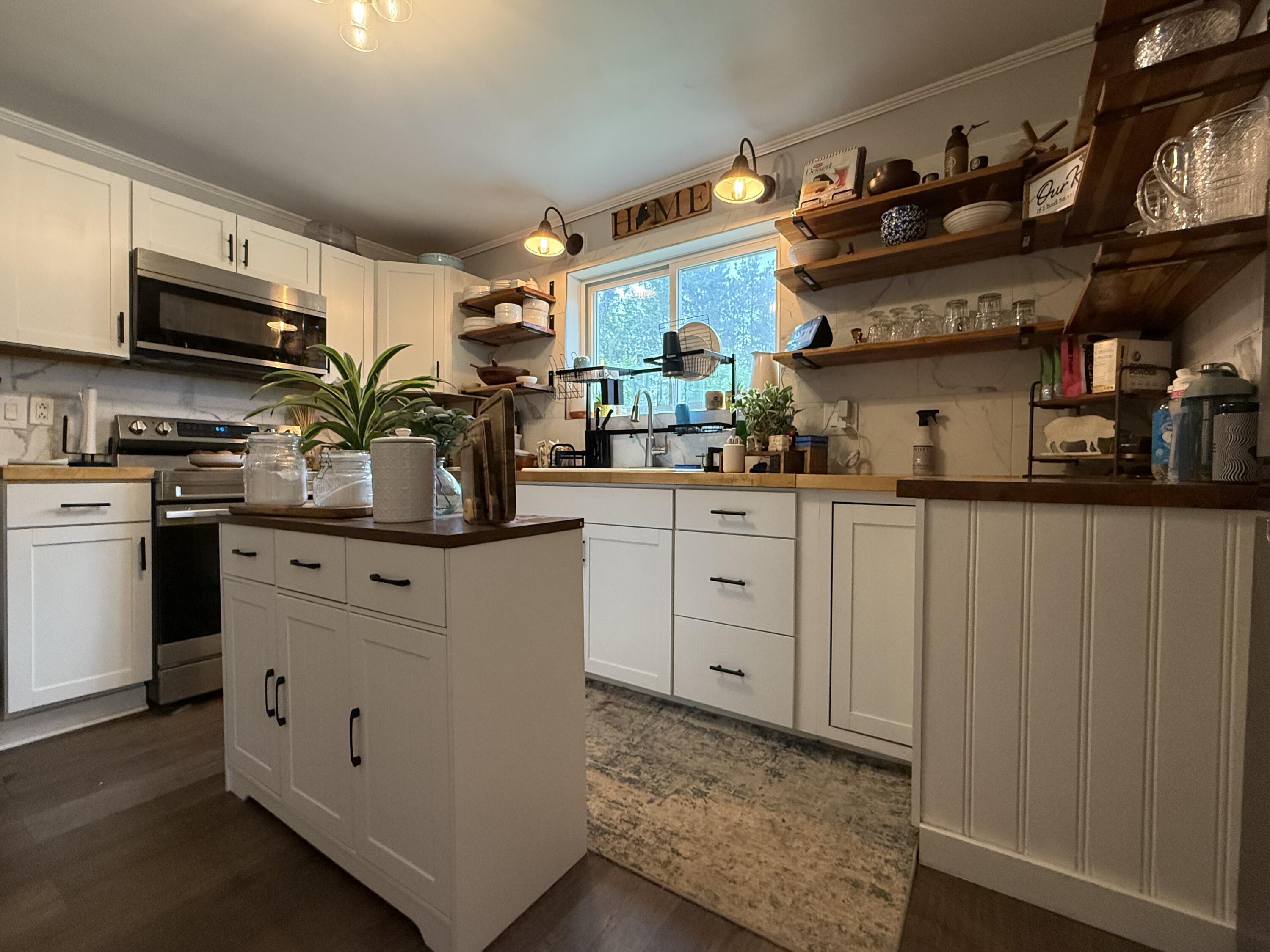 39 Access Highway Limestone, ME 04750 - Photo 4 of 16 IMG_0731