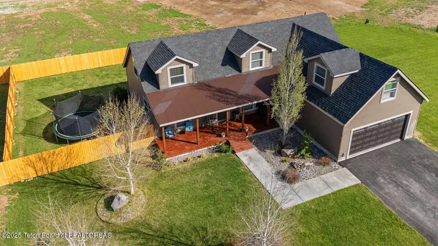 $625,000 | 350 Little Greys Loop, Etna, WY 83118