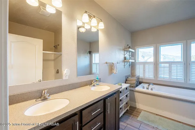 $625,000 | 350 Little Greys Loop, Etna, WY 83118