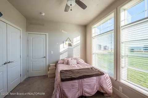 $625,000 | 350 Little Greys Loop, Etna, WY 83118