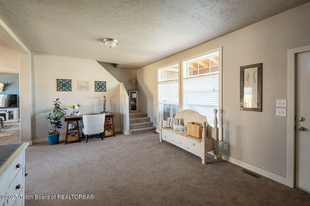 350 Little Greys Loop Etna, WY 83118 - Photo 5 of 29 Ottley int 2691