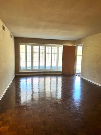 $1,650 | 4400 Poplar Avenue, Unit 41, Memphis, TN 38117