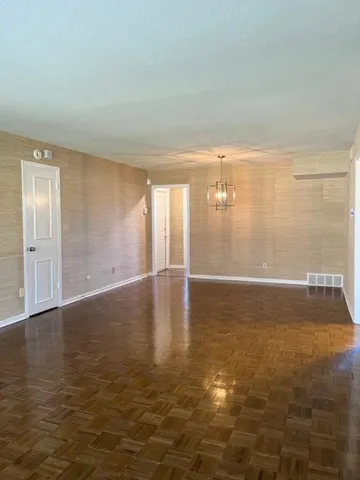 $1,685 | 4400 Poplar Avenue, Unit 41, Memphis, TN 38117