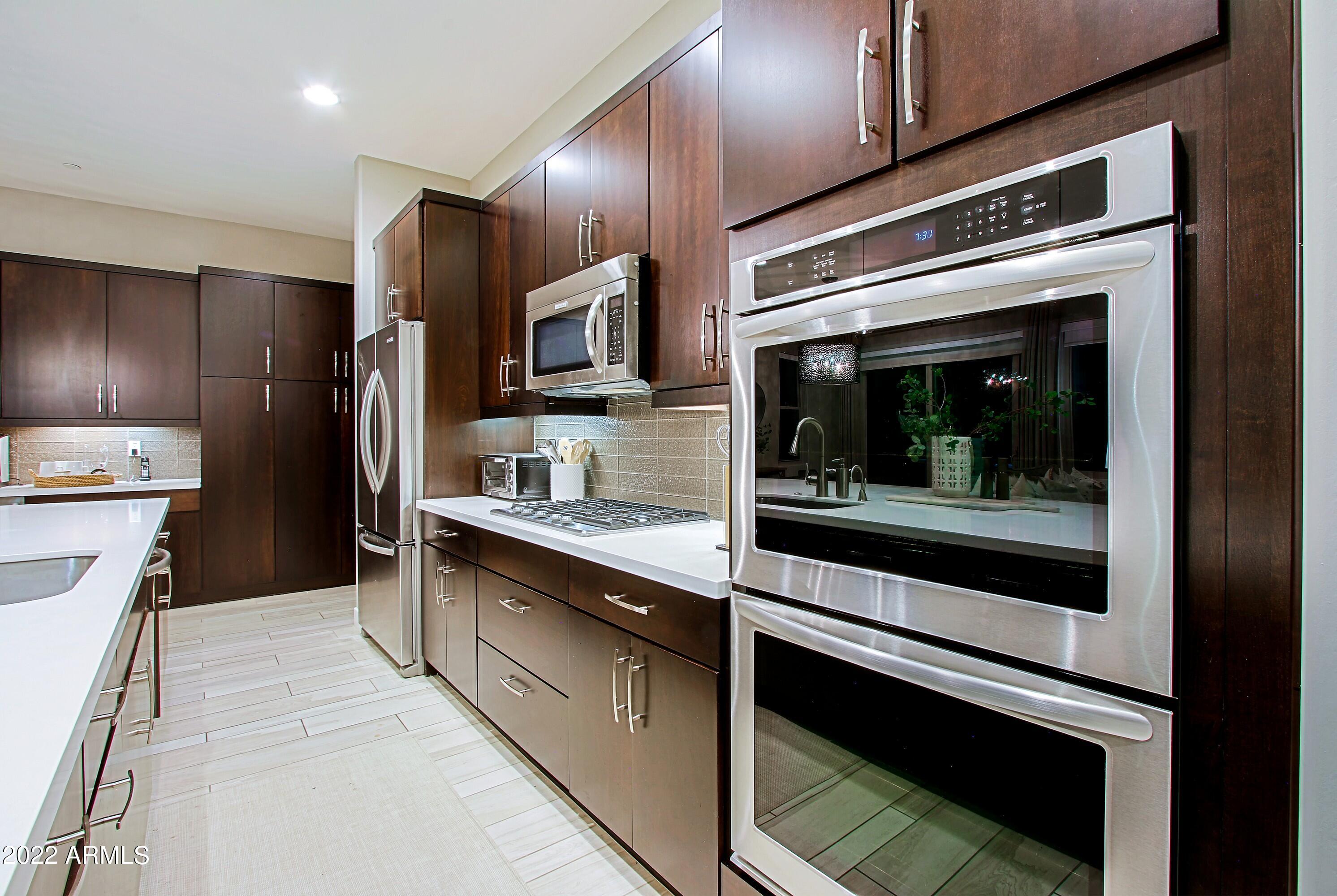 27000 North Alma School Parkway, Unit 1012 Scottsdale, AZ 85262 - Photo 31 of 78 Kitchen