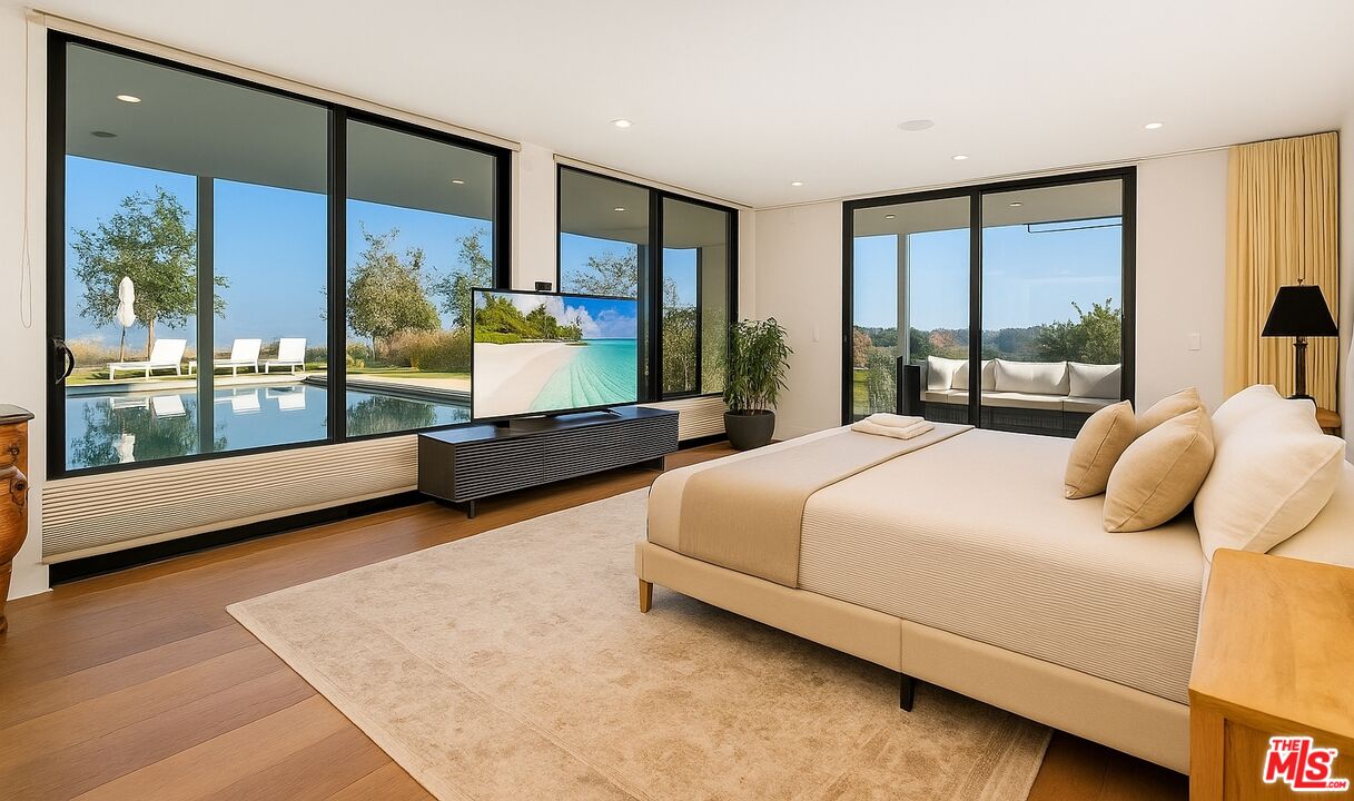 8545 Charl Lane Los Angeles, CA 90046 - Photo 7 of 18