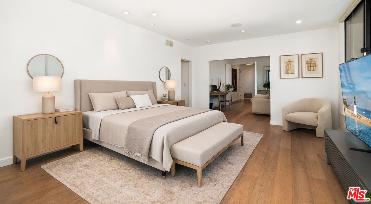 8545 Charl Lane Los Angeles, CA 90046 - Photo 9 of 18