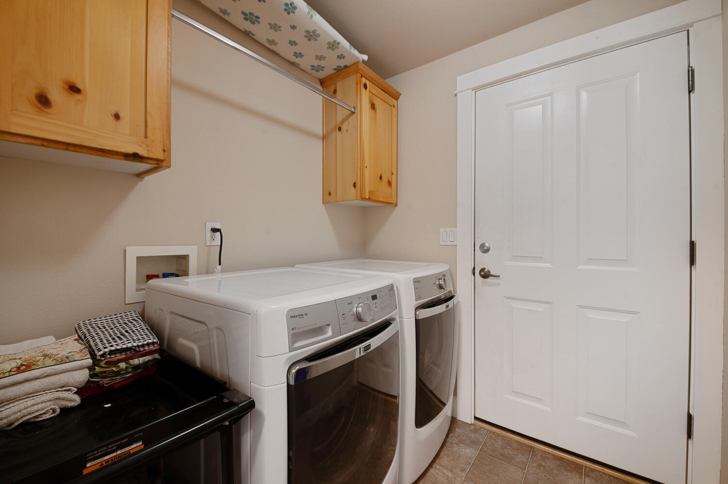 20558 Prospector Loop Bend, OR 97702 - Photo 24 of 35 Storage cabinets and drying rod.