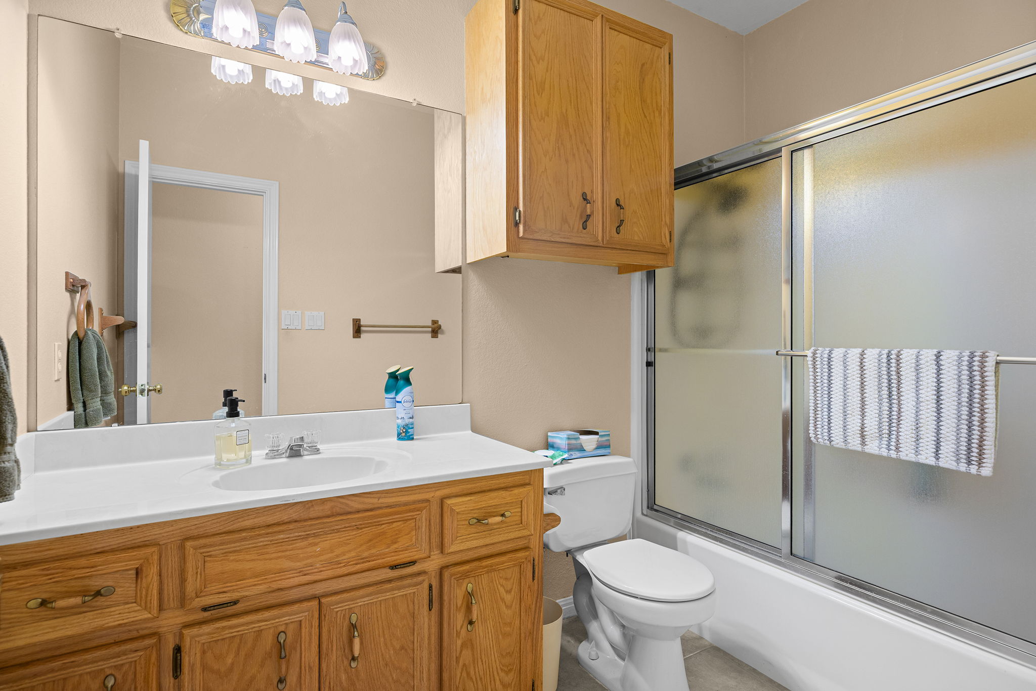 75 County Road 129 Taylor, TX 76574 - Photo 14 of 40 Full bathroom with vanity and shower / bath combination with glass door
