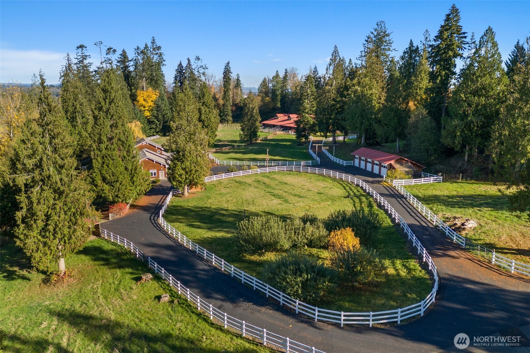 153 A Walhaupt Road Onalaska, WA 98570 - Photo 2 of 38 a view of a backyard with sitting area