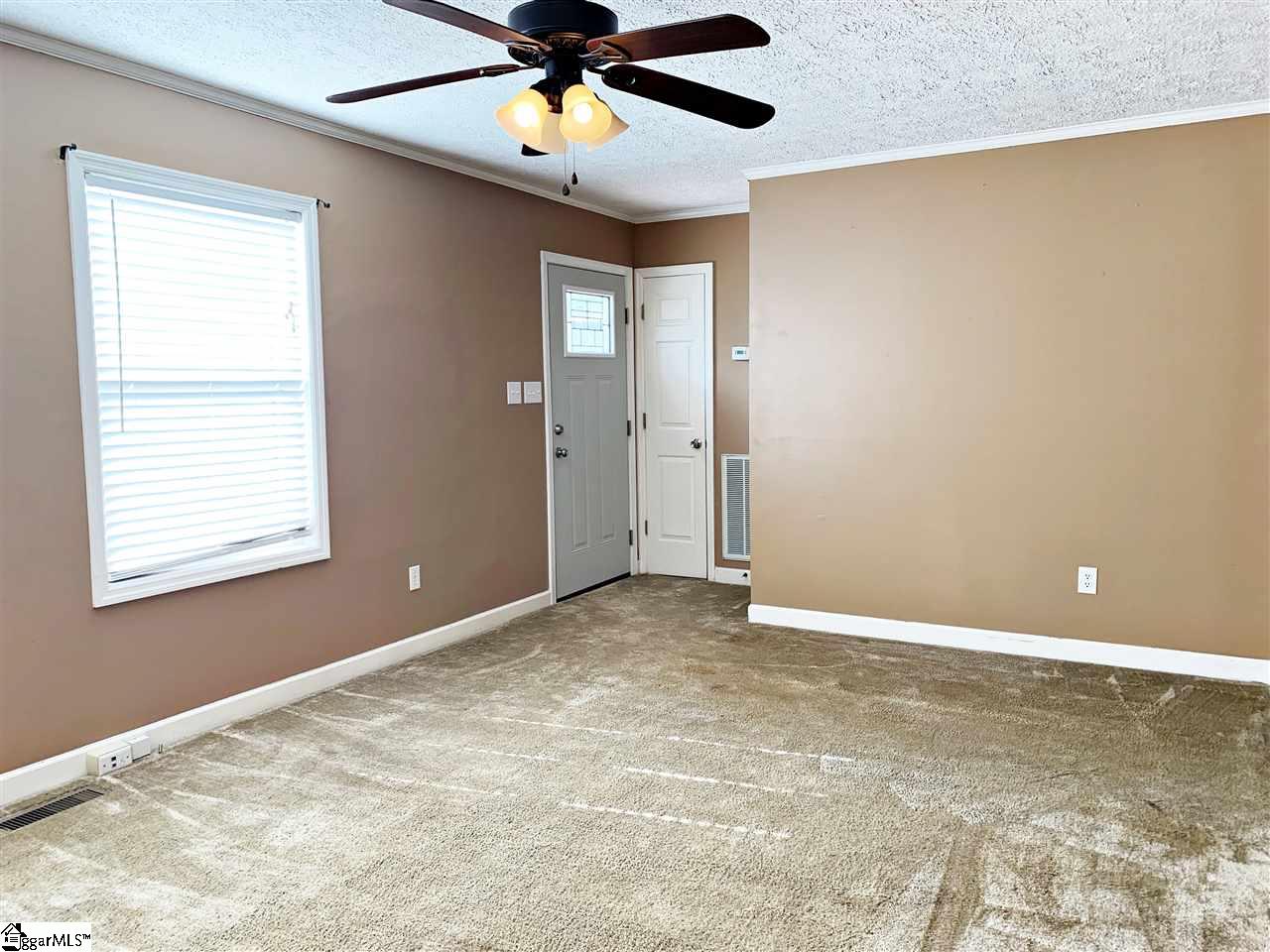 9 Ridgeside Court Greenville, SC 29617 - Photo 2 of 27 Gallery Image 2