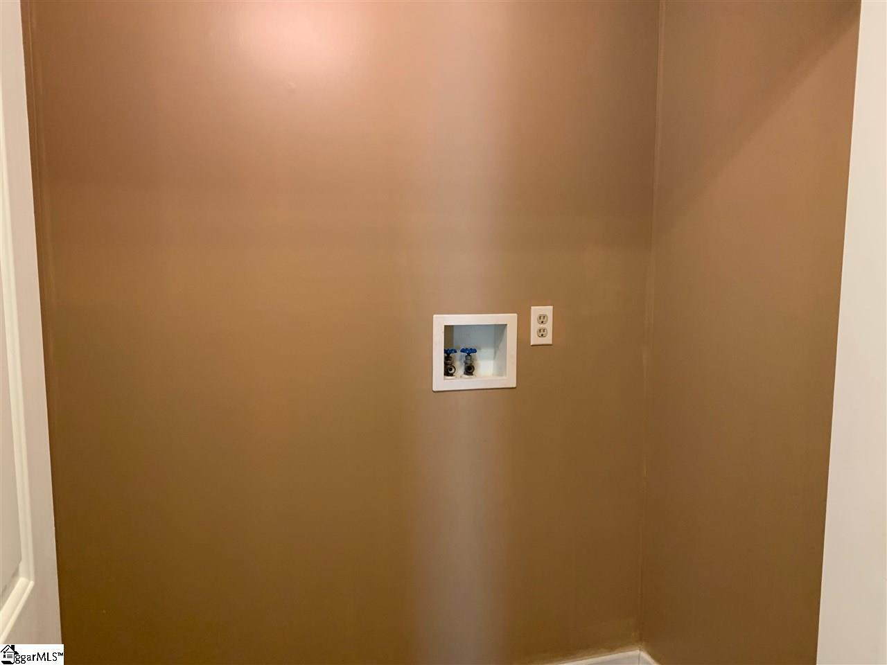 9 Ridgeside Court Greenville, SC 29617 - Photo 11 of 27 Gallery Image 11