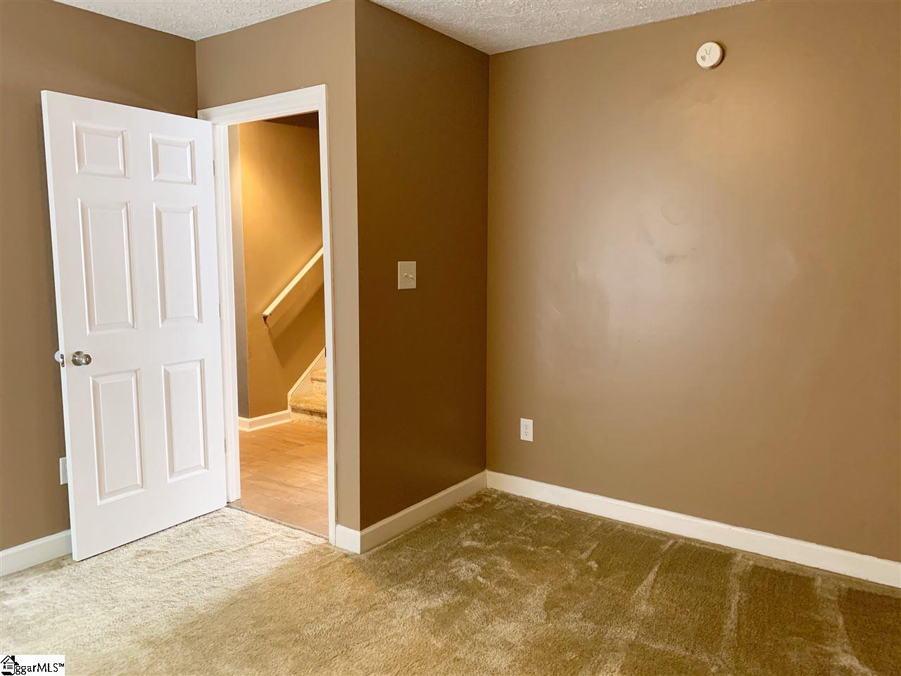 9 Ridgeside Court Greenville, SC 29617 - Photo 12 of 27 Gallery Image 12