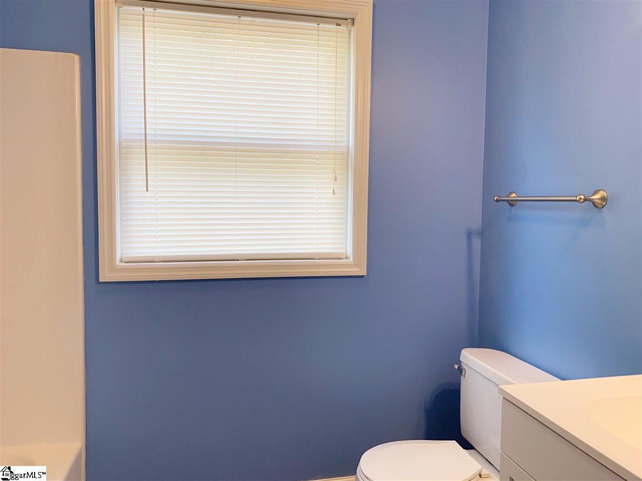 9 Ridgeside Court Greenville, SC 29617 - Photo 9 of 27 Gallery Image 9