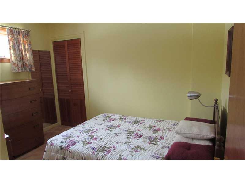 1233 Spring Run Road Extension Coraopolis, PA 15108 - Photo 11 of 25 Bedroom.