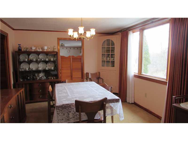 1233 Spring Run Road Extension Coraopolis, PA 15108 - Photo 7 of 25 Dining Room.