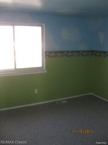 43527 Applewood Road Canton, MI 48188 - Photo 6 of 8 Applewood 43527 sec ck 11-15-11