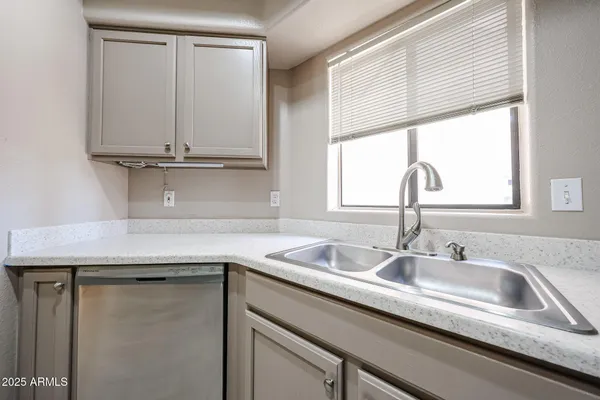 a close view of sink and tap