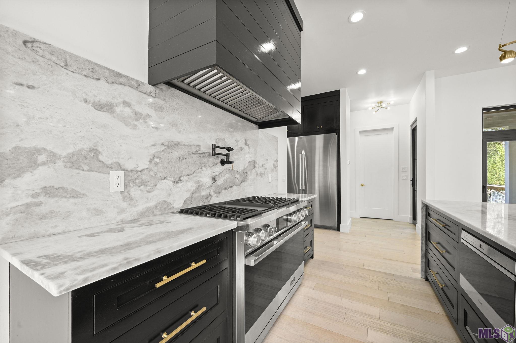 9825 Fawn Vw Drive Baton Rouge, LA 70817 - Photo 5 of 60