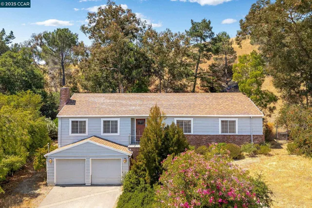 $1,400,000 | 45 La Salle Drive, Moraga, CA 94556