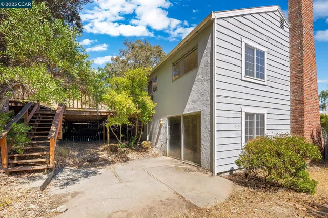 $1,400,000 | 45 La Salle Drive, Moraga, CA 94556