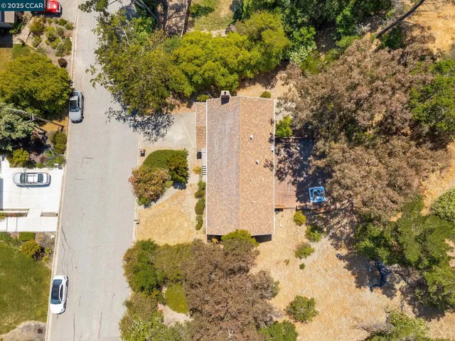 $1,400,000 | 45 La Salle Drive, Moraga, CA 94556