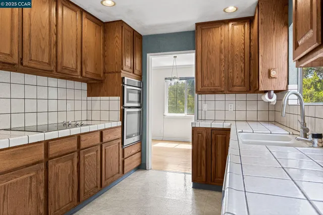 $1,400,000 | 45 La Salle Drive, Moraga, CA 94556