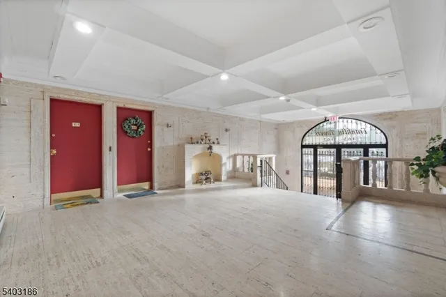 $1,875 | 165 Franklin Street, Unit 507, Bloomfield, NJ 07003