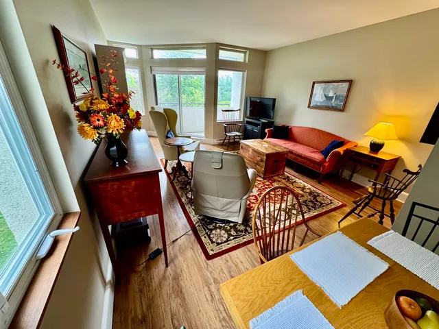 $225,000 | 30 Mountainside Drive, Unit 201, Warren, VT 05674