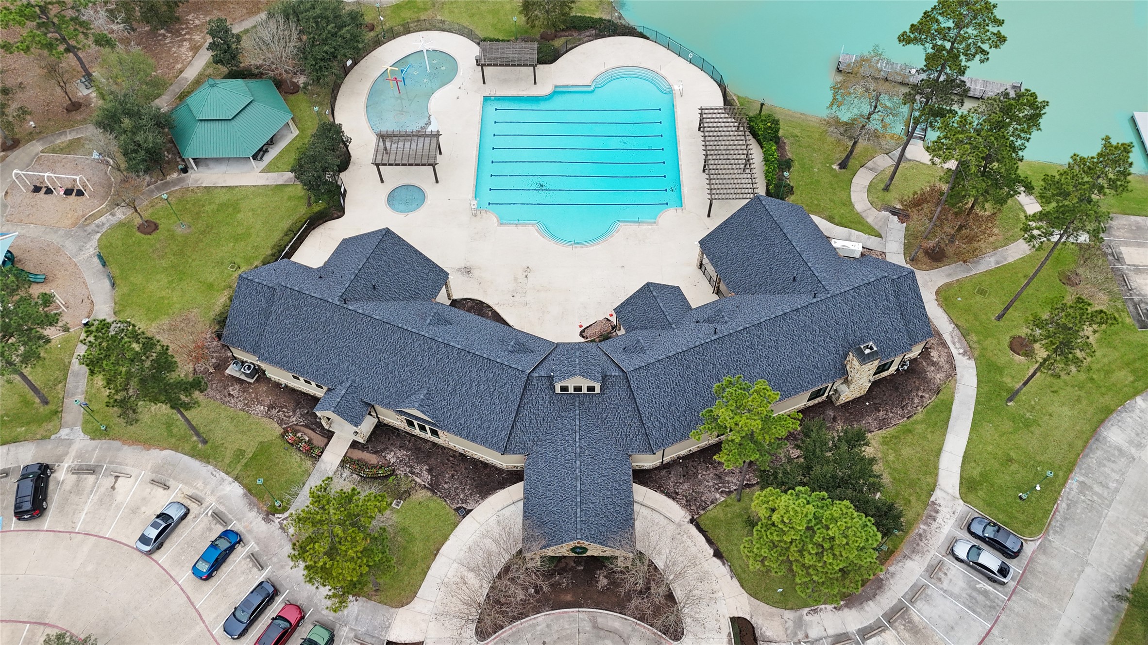 27440 South Lazy Meadow Way Spring, TX 77386 - Photo 9 of 13 Clubhouse and pool