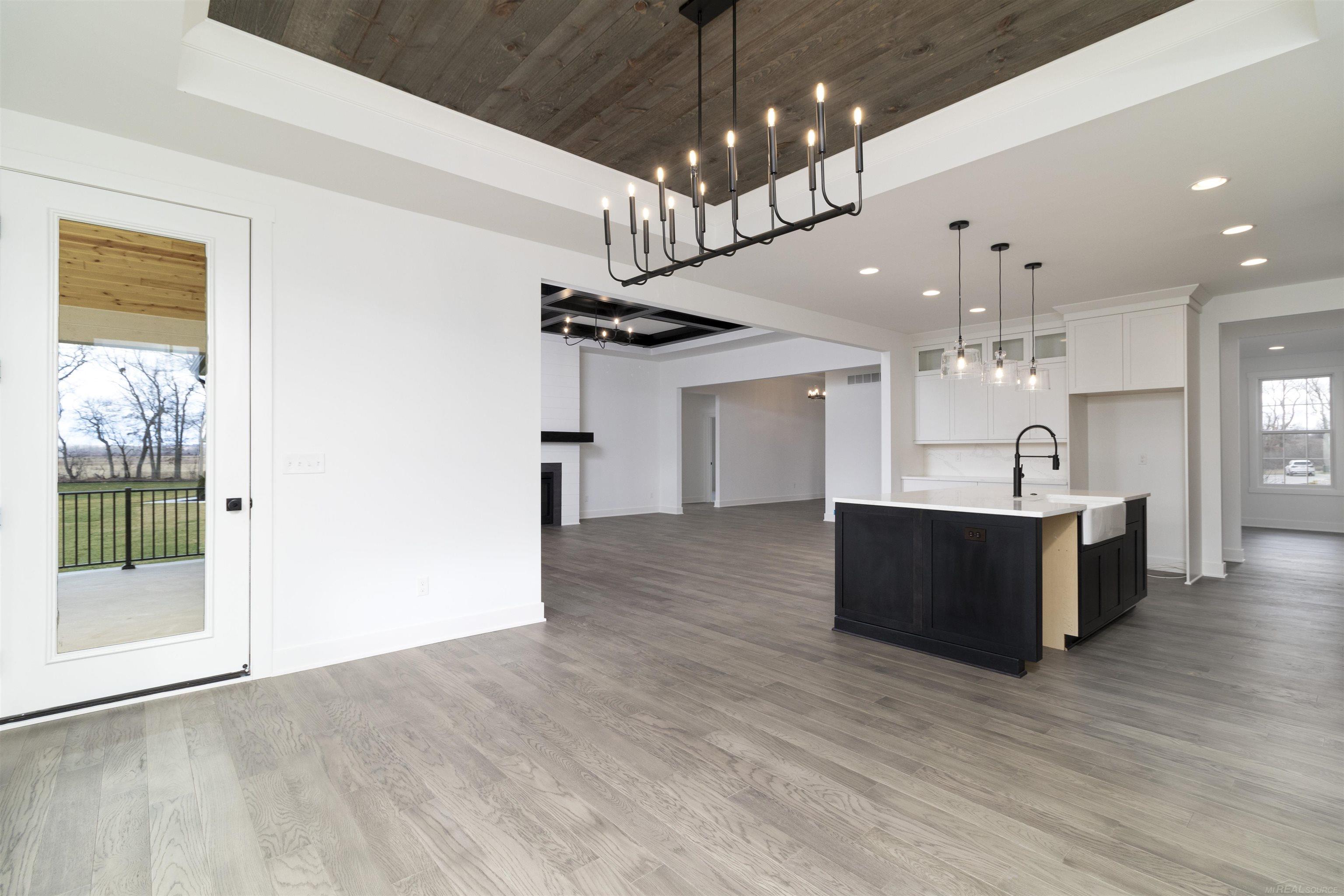 7583 Brunswick Washington, MI 48095 - Photo 16 of 31 Dining/Kitchen