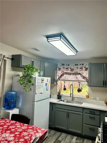 $310,000 | 913 West Santa Fe Avenue, Merced, CA 95340