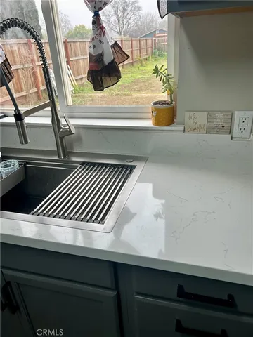 $310,000 | 913 West Santa Fe Avenue, Merced, CA 95340