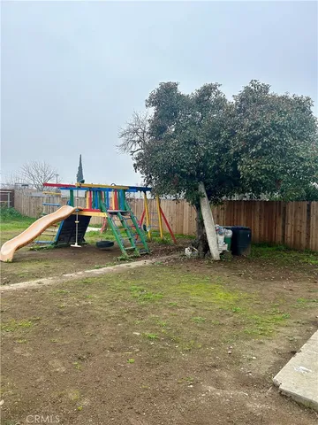 $310,000 | 913 West Santa Fe Avenue, Merced, CA 95340