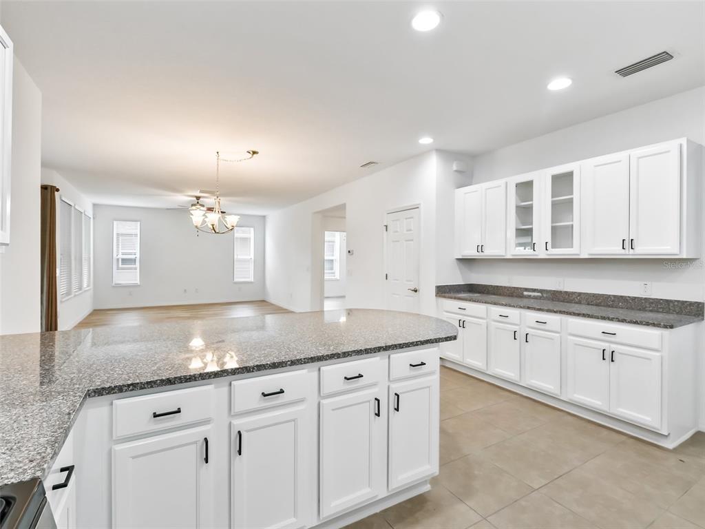 4976 Northwest 35th Ln Road Ocala, FL 34482 - Photo 17 of 34