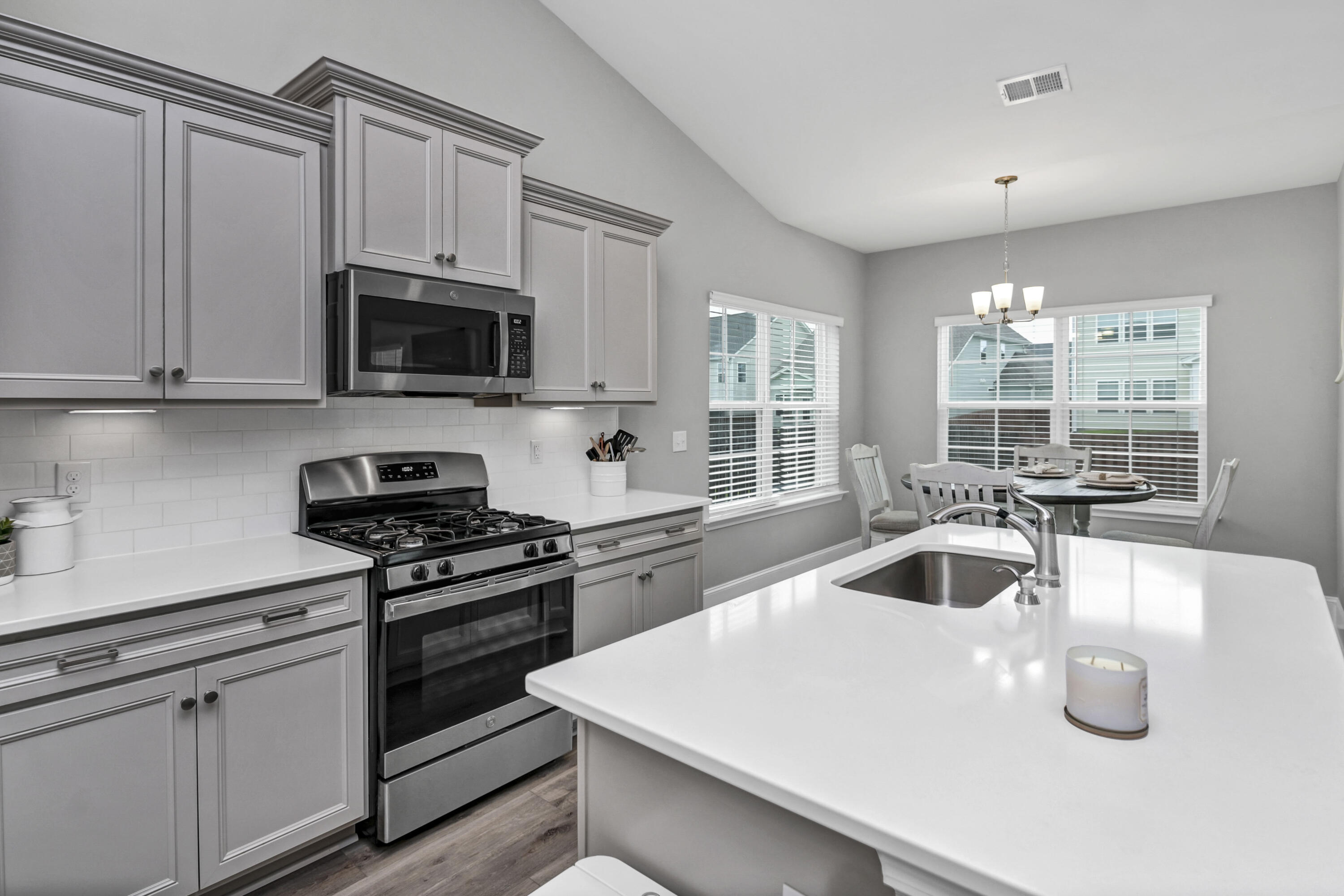 4041 Summerland Way Elgin, SC 29045 - Photo 11 of 23 41