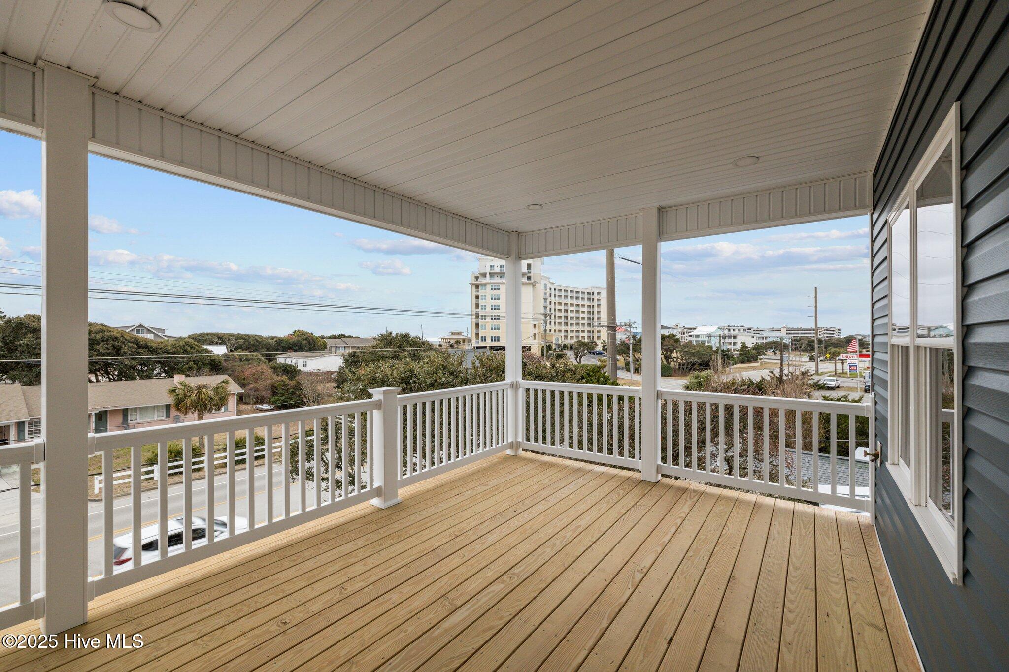1374 Salter Path Road, Unit B Atlantic Beach, NC 28512 - Photo 22 of 32 Deck